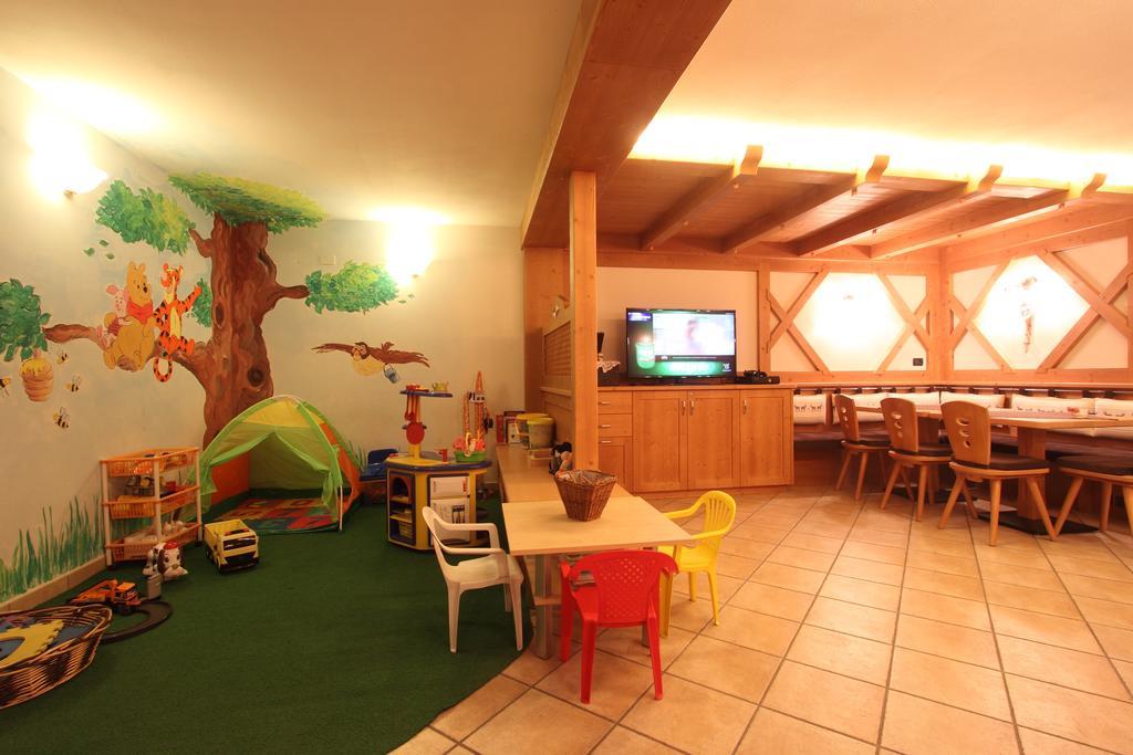 蒙特贝尔公寓式酒店 泰塞罗 外观 照片